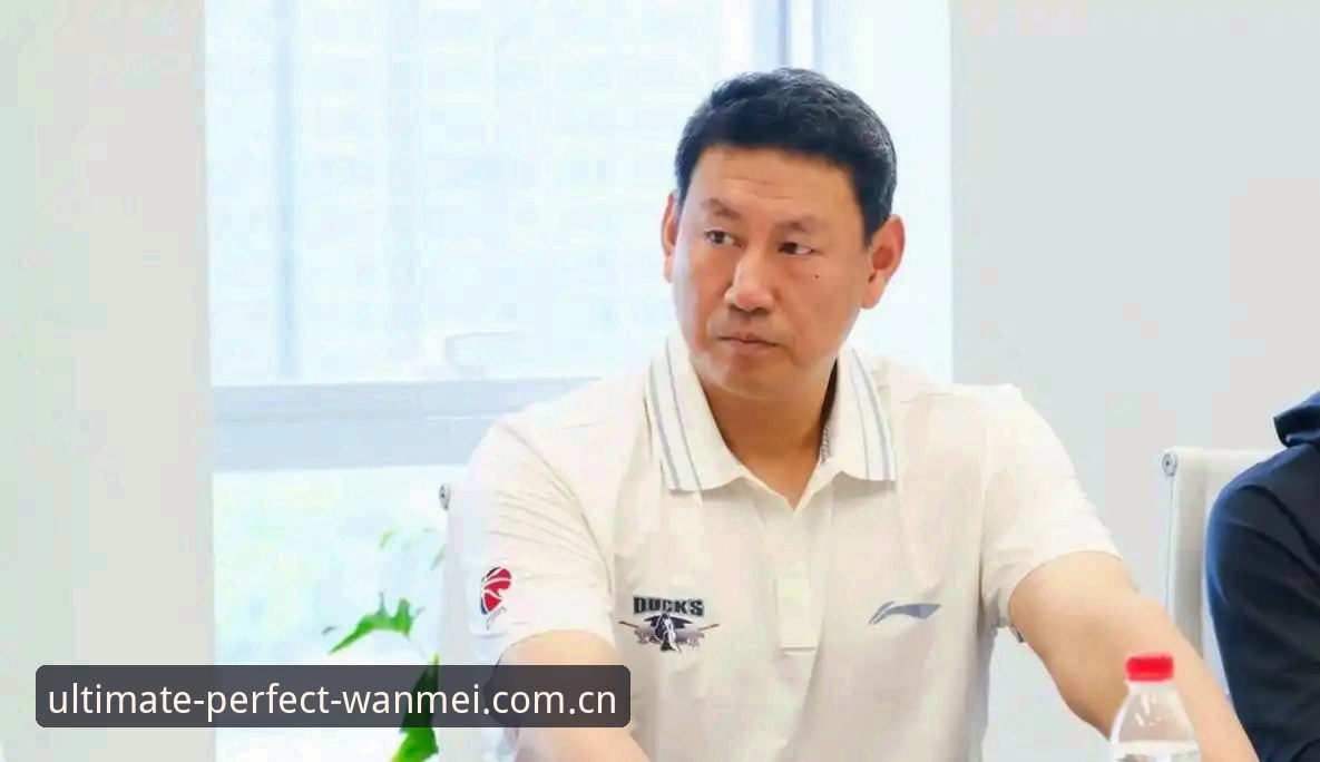 完美体育CN官方登录入口 用户王磊分享北京男篮换帅幕后,在完美体育平台追踪李楠执教数据